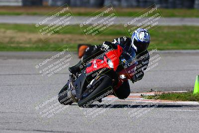 media/Jan-21-2023-Fastrack Riders (Sat) [[fcf3f88a30]]/Level 2/Session 4 Turn 6-Mountian Shot/